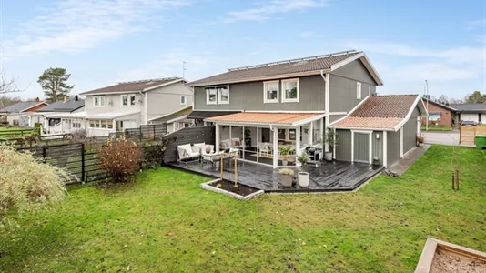 Hus till salu i Tidaholm - foto 1