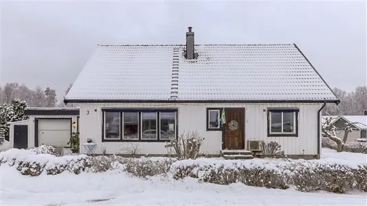 Hus till salu i Tingsryd - foto 1